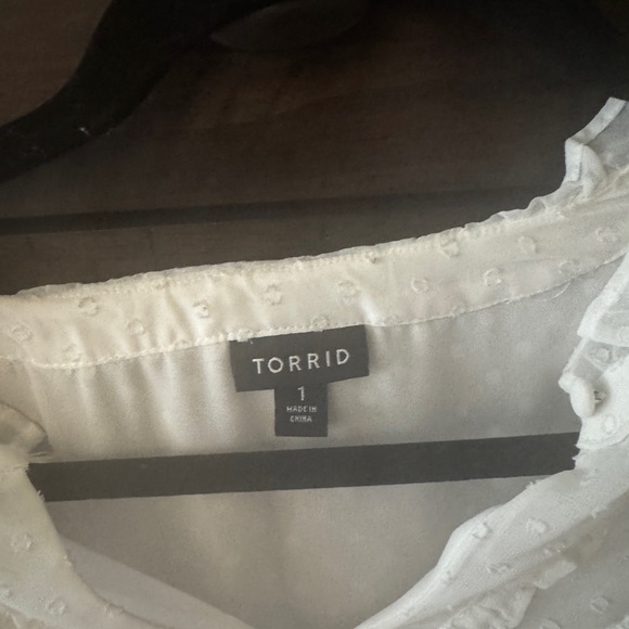 Torrid Ivory Ruffle Blouse - Picture 2 of 2